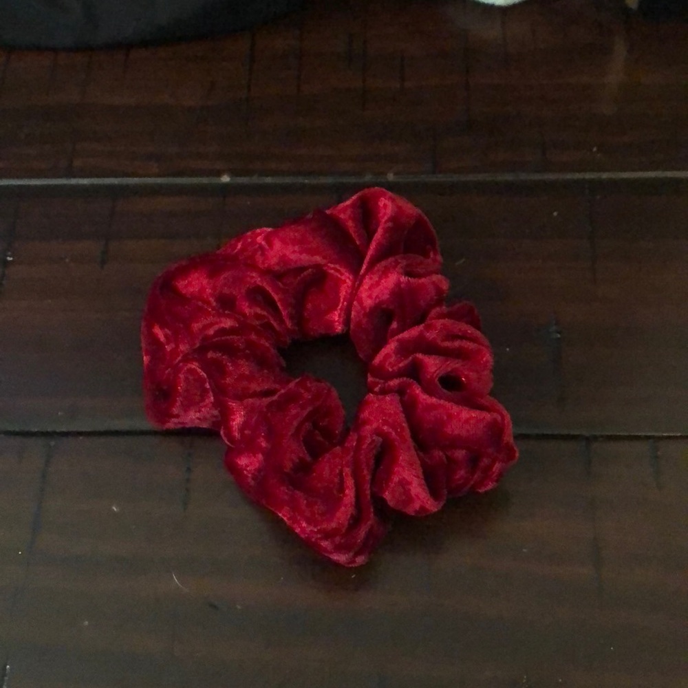 Red velvet scrunchie!